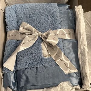 Little giraffe baby blanket